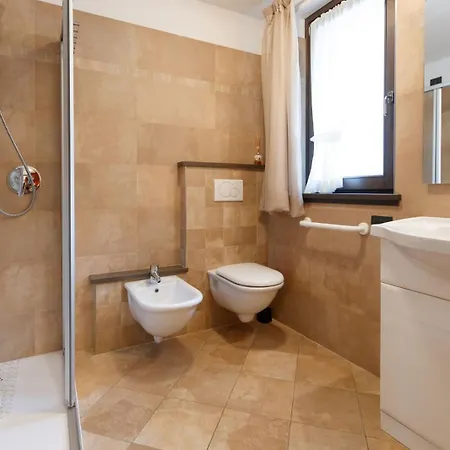 Silvi Apartament *
